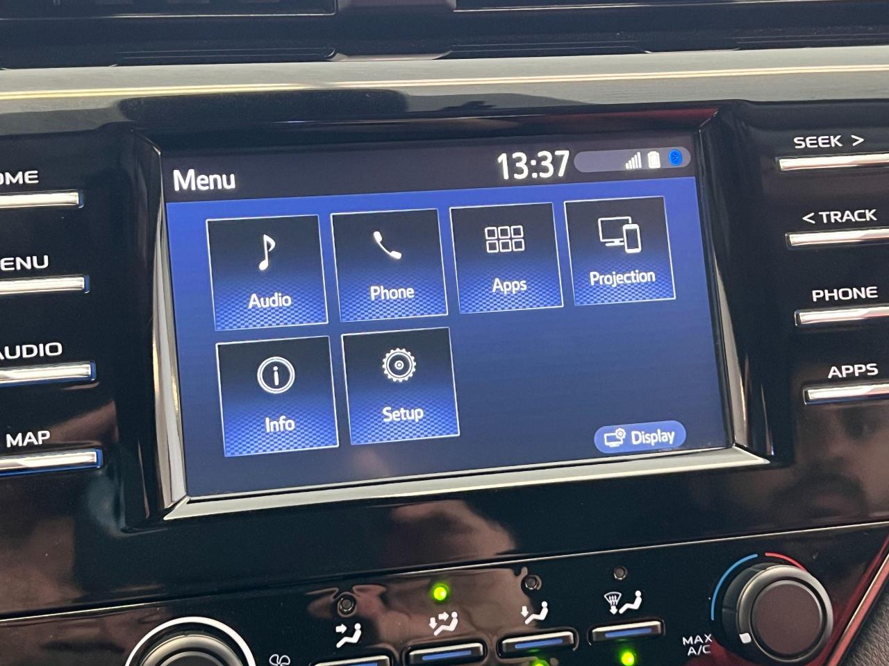 2019 Toyota Camry LE+New Brakes+Camera+ApplePlay+CLEAN CARFAX - Photo #37