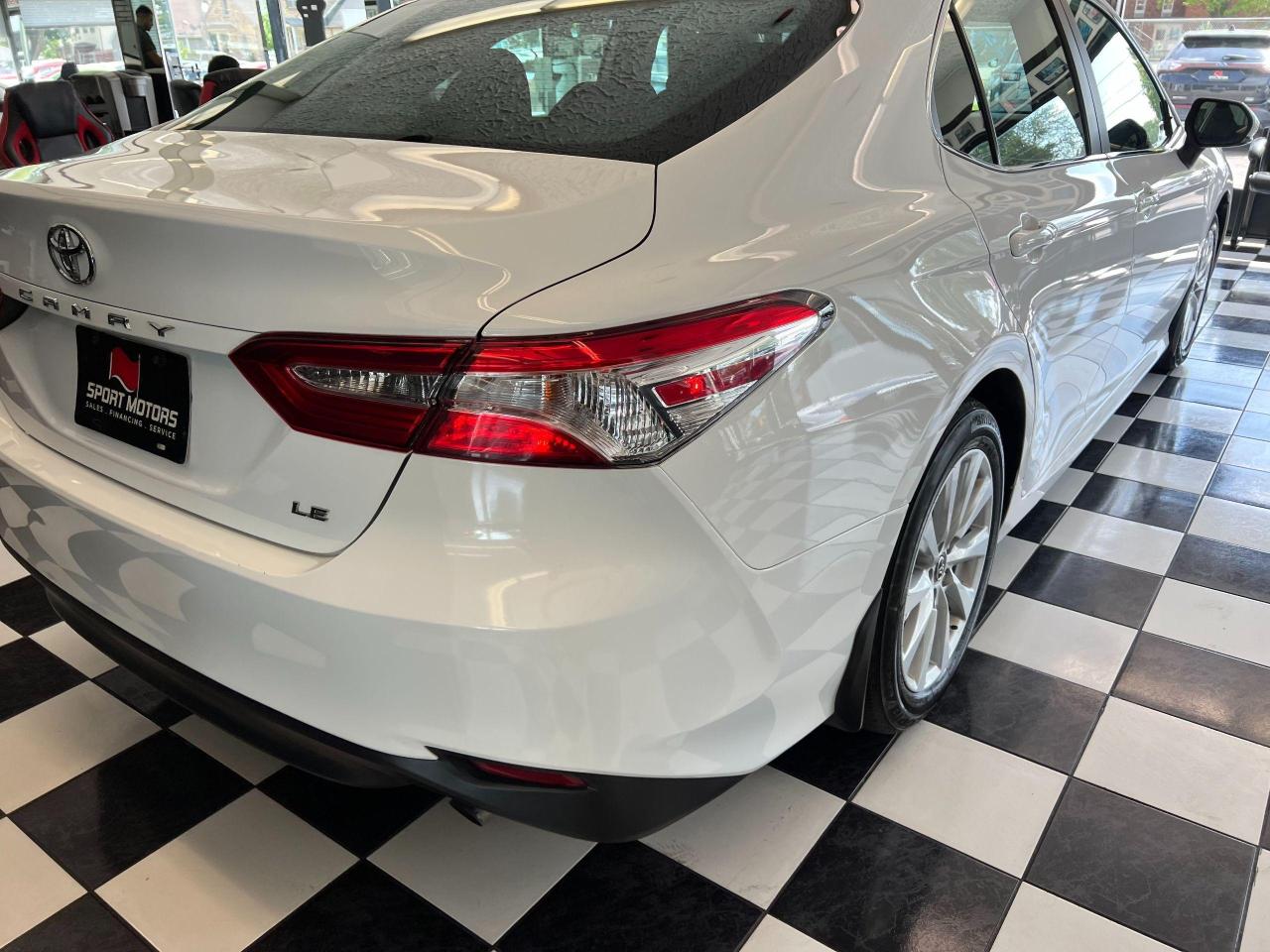 2019 Toyota Camry LE+New Brakes+Camera+ApplePlay+CLEAN CARFAX - Photo #44