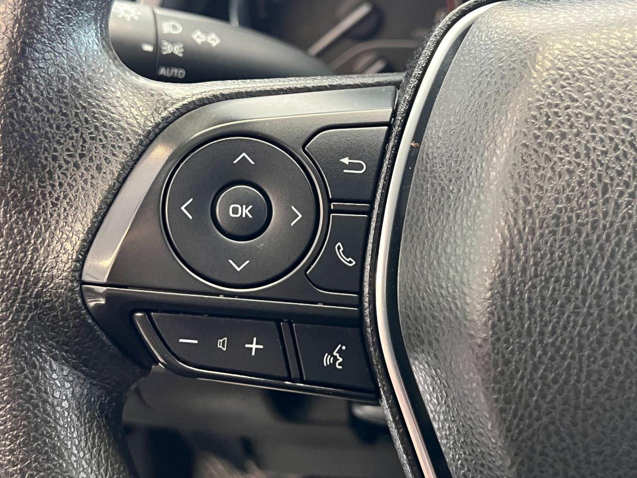 2019 Toyota Camry LE+New Brakes+Camera+ApplePlay+CLEAN CARFAX - Photo #50