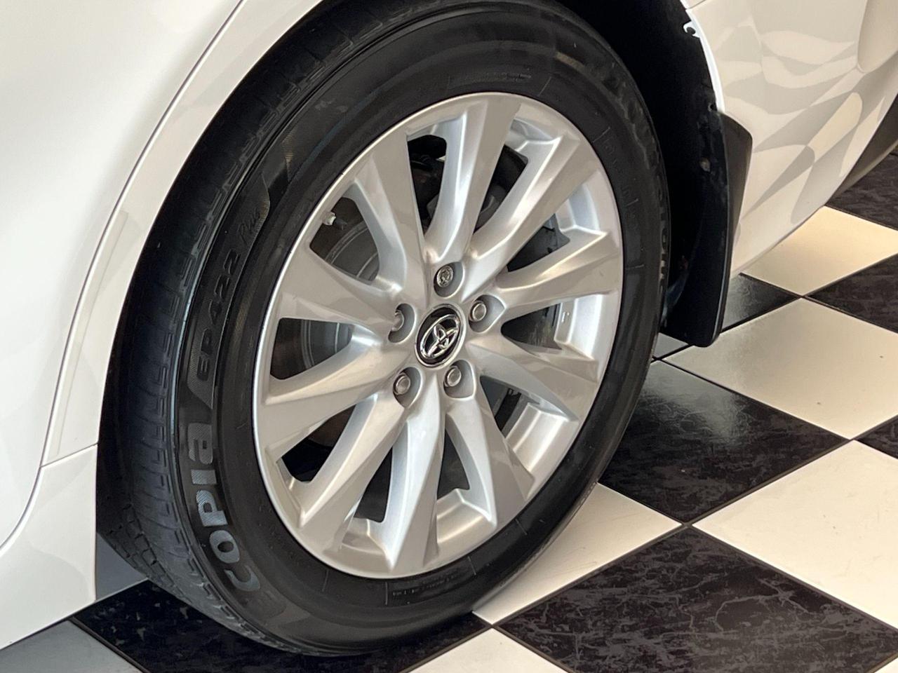 2019 Toyota Camry LE+New Brakes+Camera+ApplePlay+CLEAN CARFAX - Photo #59
