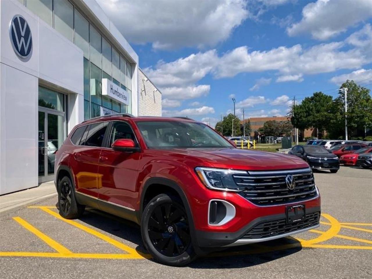 Used 2024 Volkswagen Atlas Highline 2.0 TSI 4MOTION for sale in Toronto, ON