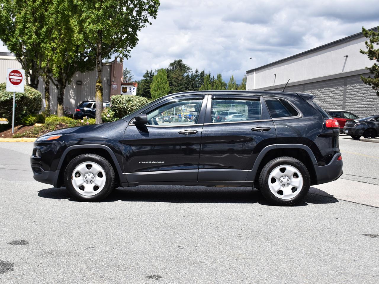 Used 2016 Jeep Cherokee Sport - BlueTooth, Air Conditioning for sale in Coquitlam, BC