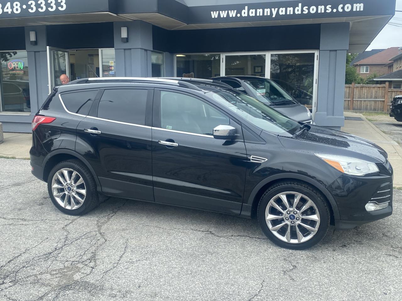 Used 2015 Ford Escape SE for sale in Mississauga, ON