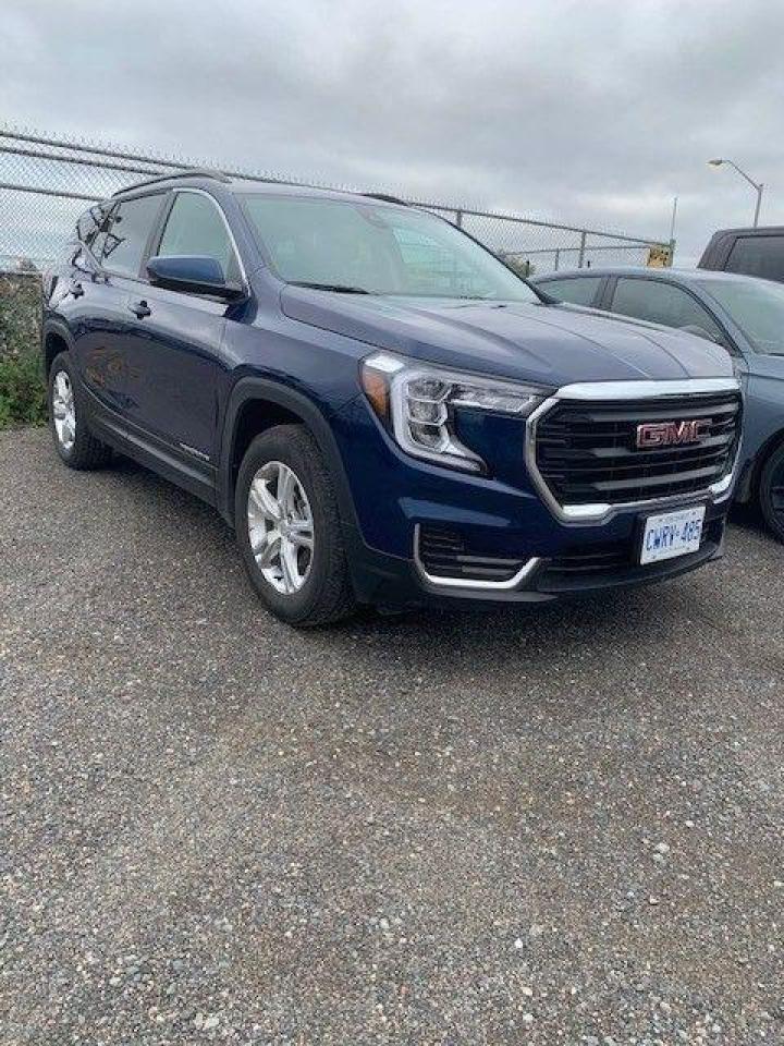 2022 GMC Terrain AWD 4DR SLE - Photo #1