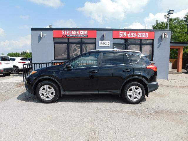 2015 Toyota RAV4 LE | BACKUP CAMERA | BLUETOOTH | AWD