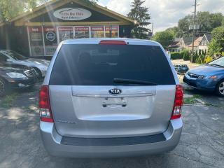 2011 Kia Sedona LX/7PASSENGER/AUTO/NOACCIDENT/CERTIFIED - Photo #6