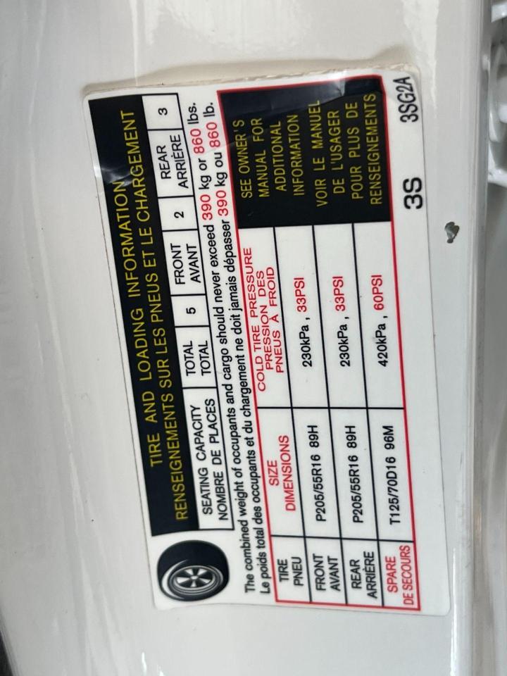 2017 Nissan Sentra SV--SOLD PENDING DELIVERY--CLEAN CARFAX - Photo #41