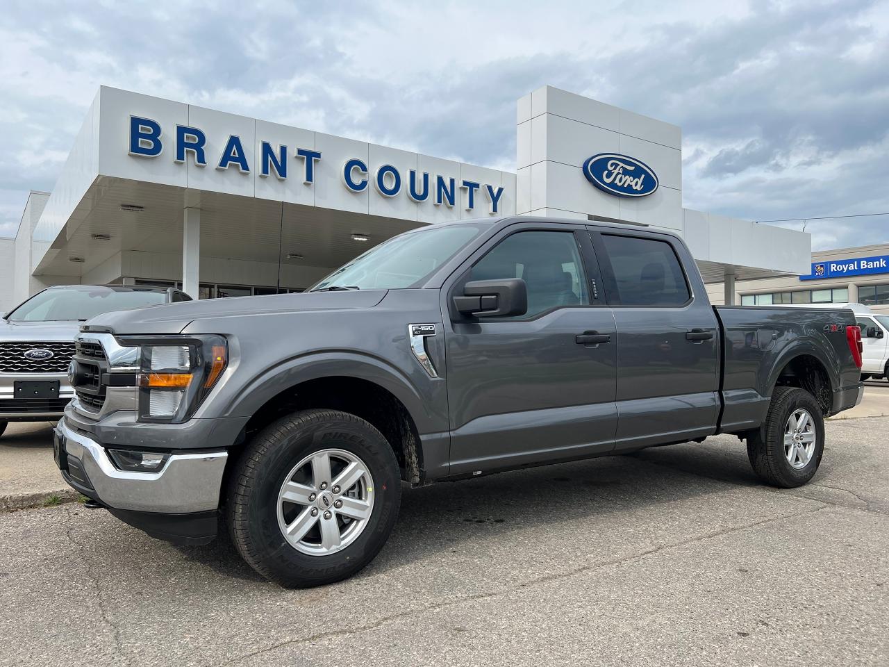 New 2023 Ford F-150 XLT 4WD SUPERCREW 6.5' BOX for sale in Brantford, ON