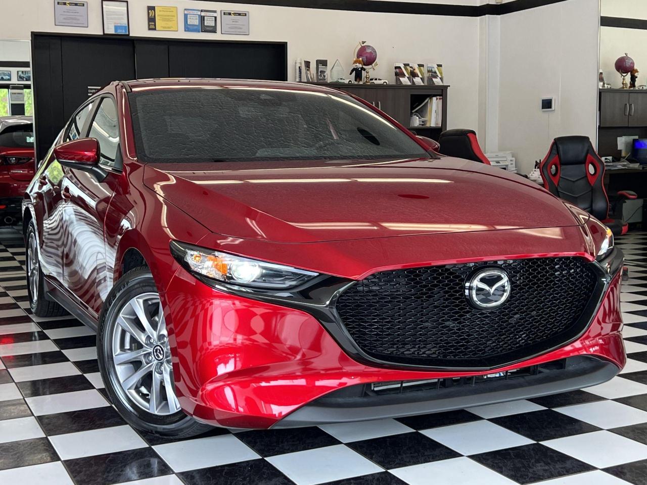2022 Mazda MAZDA3 GS Sport Hatchback+Adaptive Cruise+CLEAN CARFAX - Photo #13