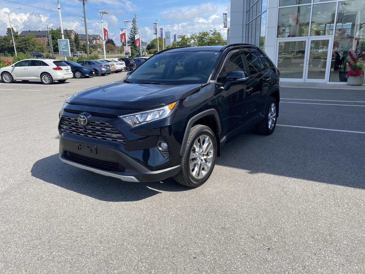 Used 2019 Toyota RAV4 AWD 4dr Limited for sale in Pickering, ON