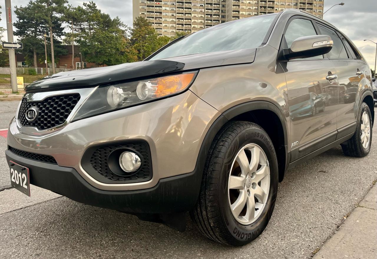 2012 Kia Sorento Alloy wheels ,Bluetooth ,heated Seats Photo2