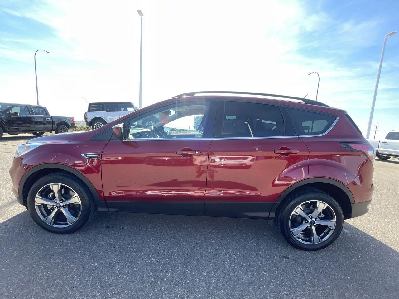 Used 2017 Ford Escape SE AWD NAVIGATION/HEATED SEATS/REMOTE START for sale in Medicine Hat, AB