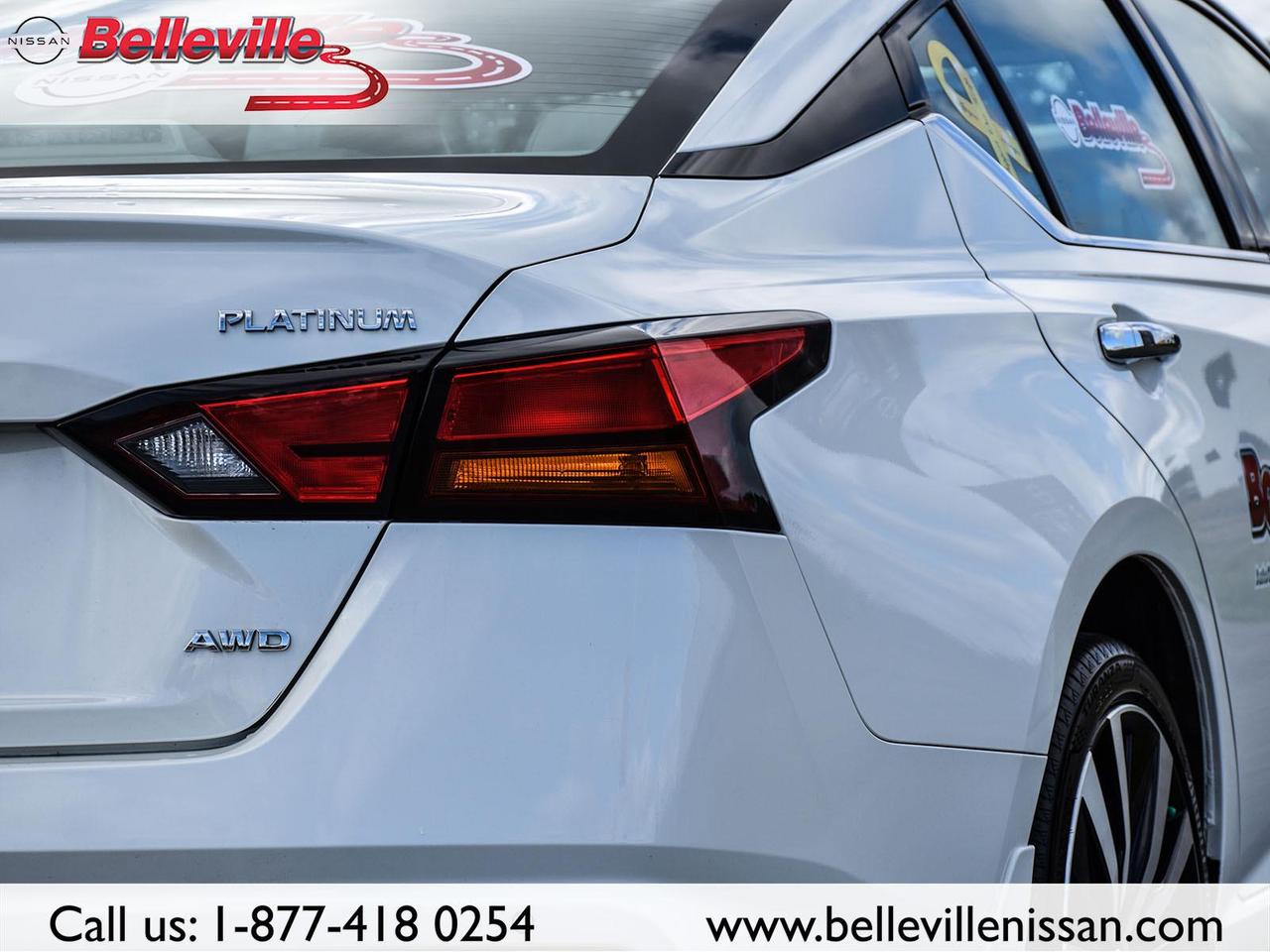 2021 Nissan Altima 2.5 Platinum, LEATHER, SUNROOF, NAVIGATION AWD Photo