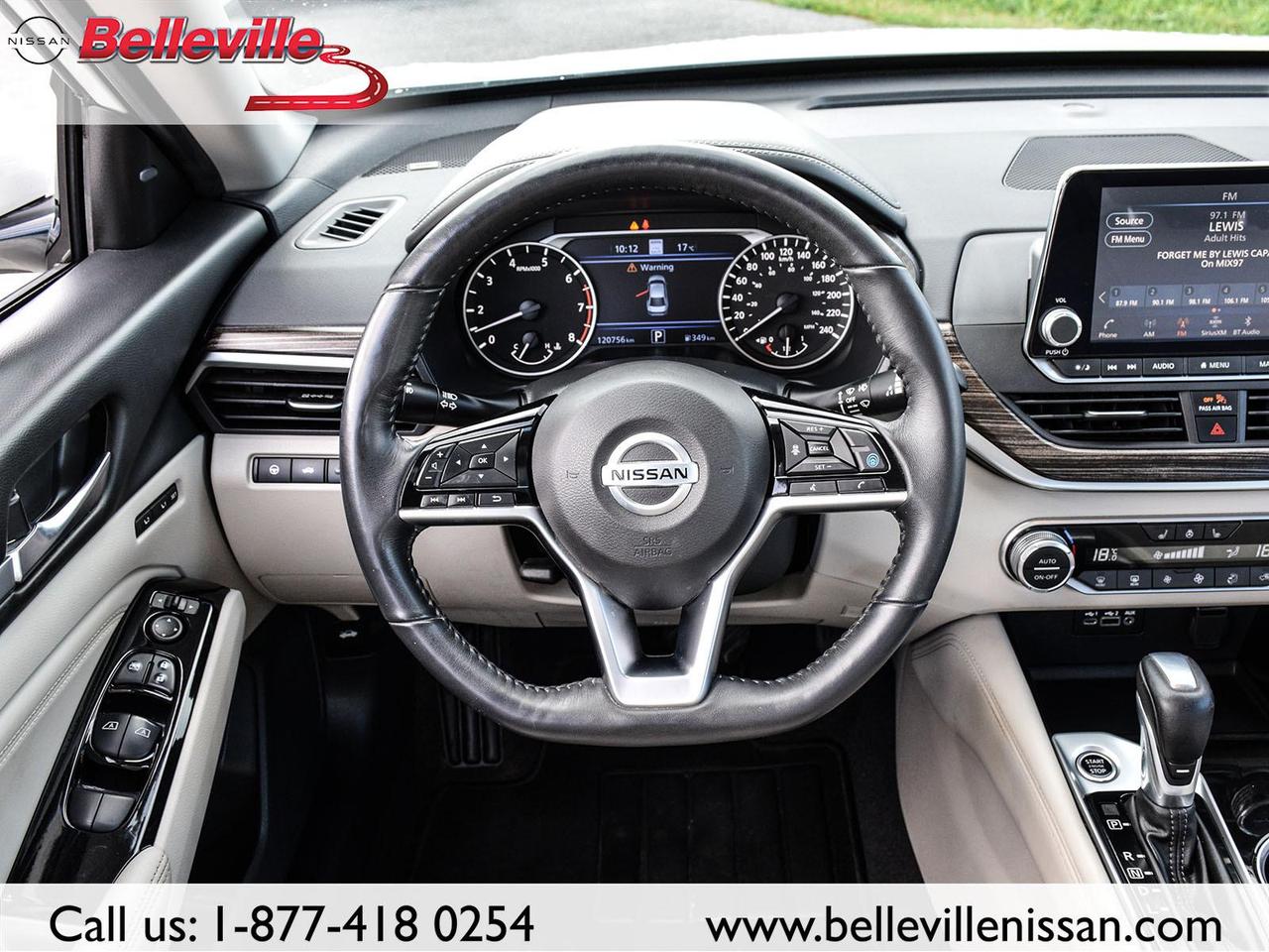 2021 Nissan Altima 2.5 Platinum, LEATHER, SUNROOF, NAVIGATION AWD Photo