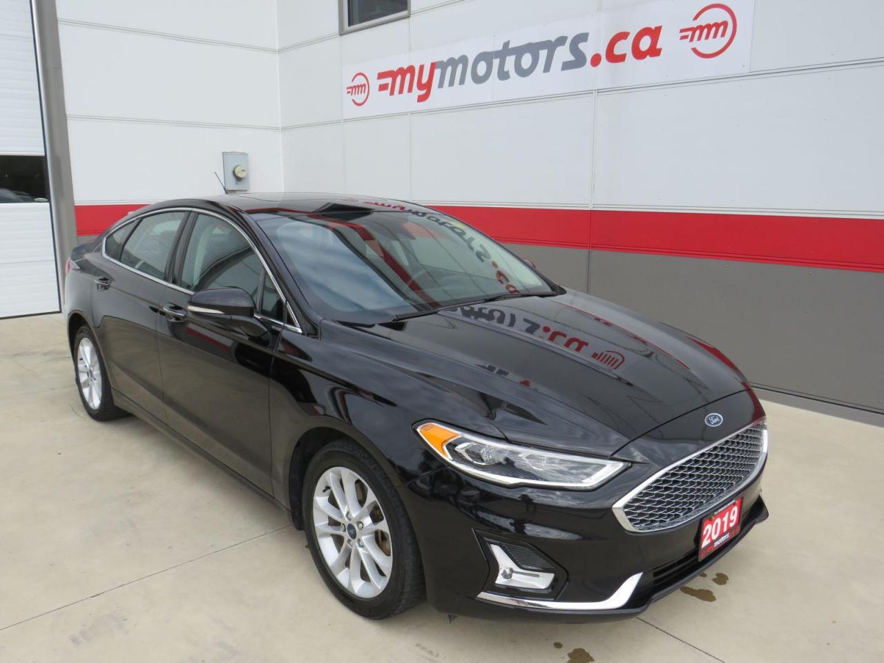 Used 2019 Ford Fusion Energi Titanium (**ALLOY WHEELS**FOG LIGHTS**LEATHER SEATS**POWER DRIVERS/PASSENGER SEAT**POWER SUNROOF**MEMORY DRIVERS SEAT**AUTO HEADLIGHTS**PUSH BUTTON START**NAVIGATION**BACKUP CAMERA**HEATED/COOLED SEATS**REMOTE START**) for sale in Tillsonburg, ON