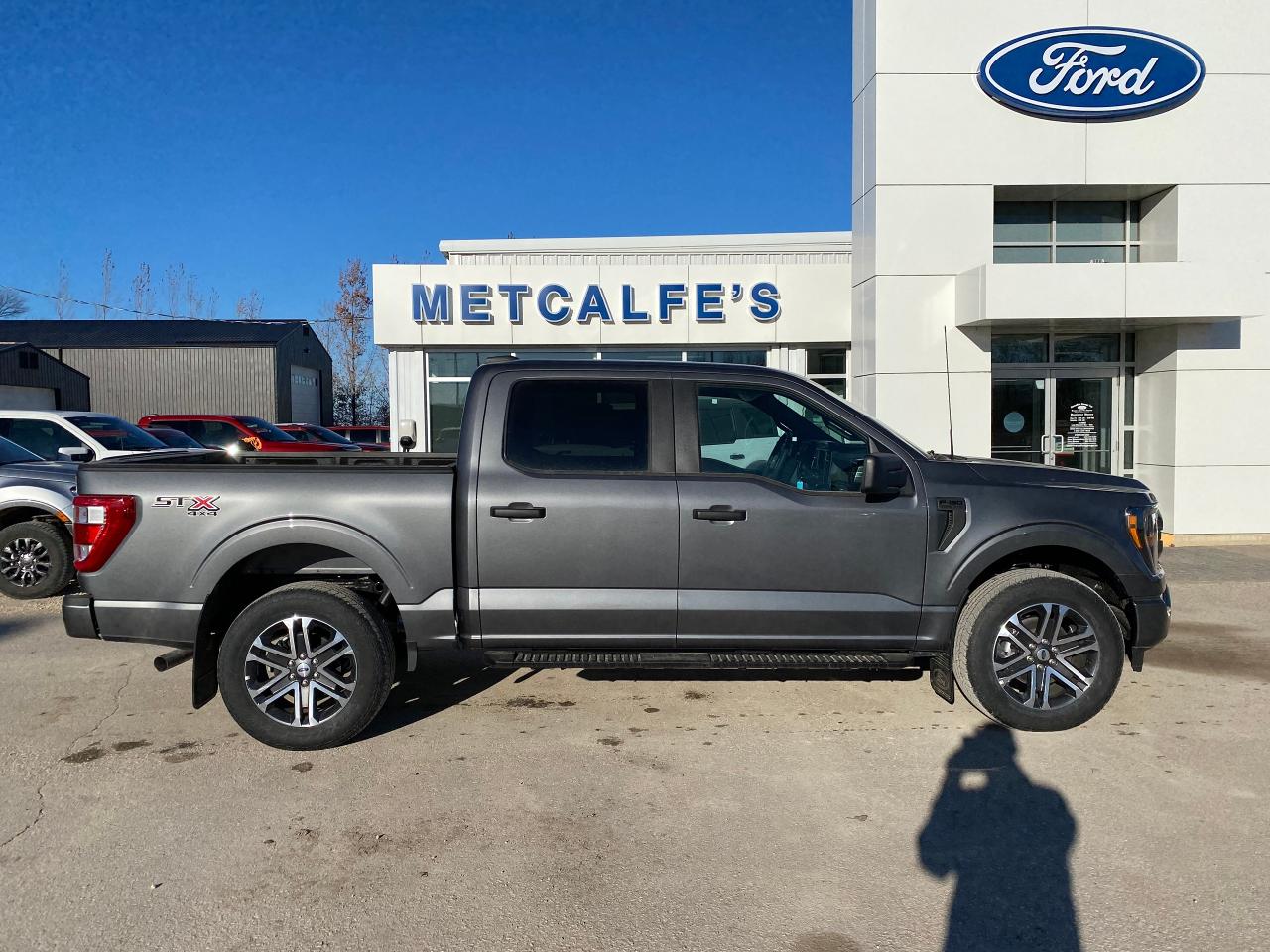 Image - 2023 Ford F-150 XL 4WD SuperCrew 5.5' Box