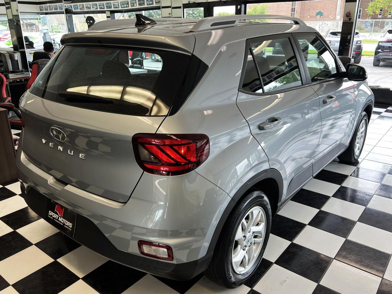 2021 Hyundai Venue Preferred+Lane Keep+BSM+Remote Start+Clean Carfax - Photo #4