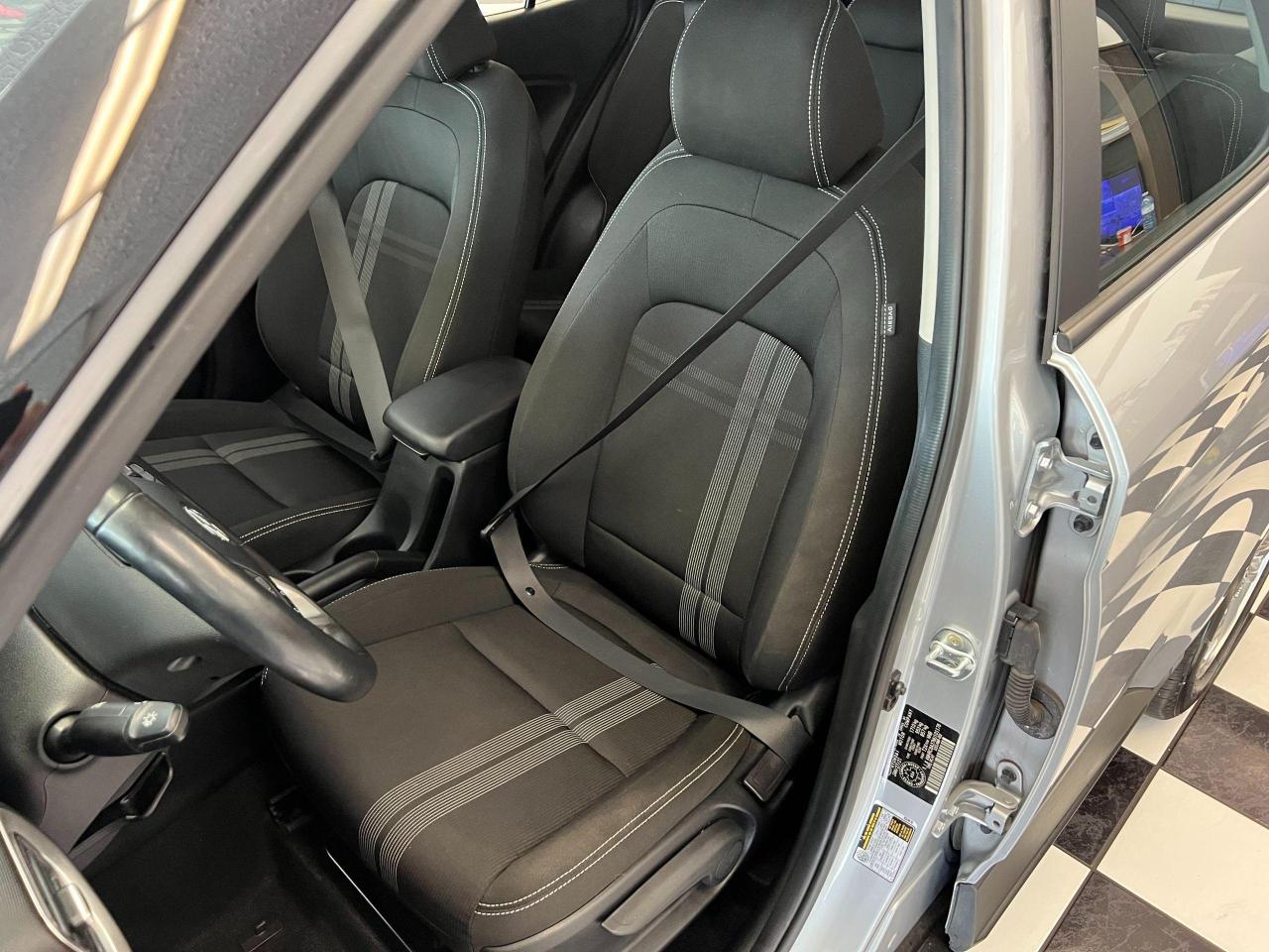 2021 Hyundai Venue Preferred+Lane Keep+BSM+Remote Start+Clean Carfax - Photo #19