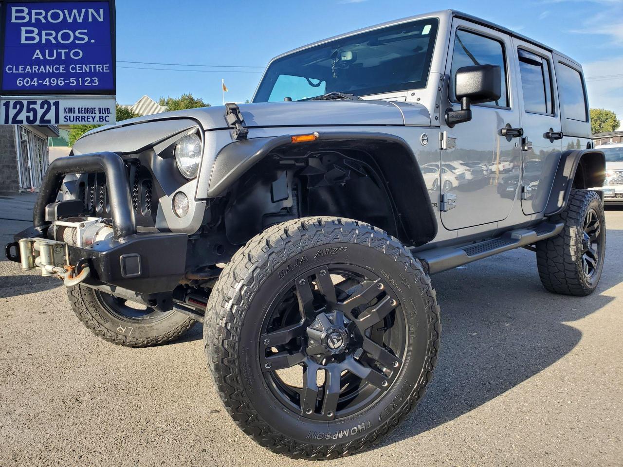 2015 Jeep Wrangler 4WD 4dr Sahara