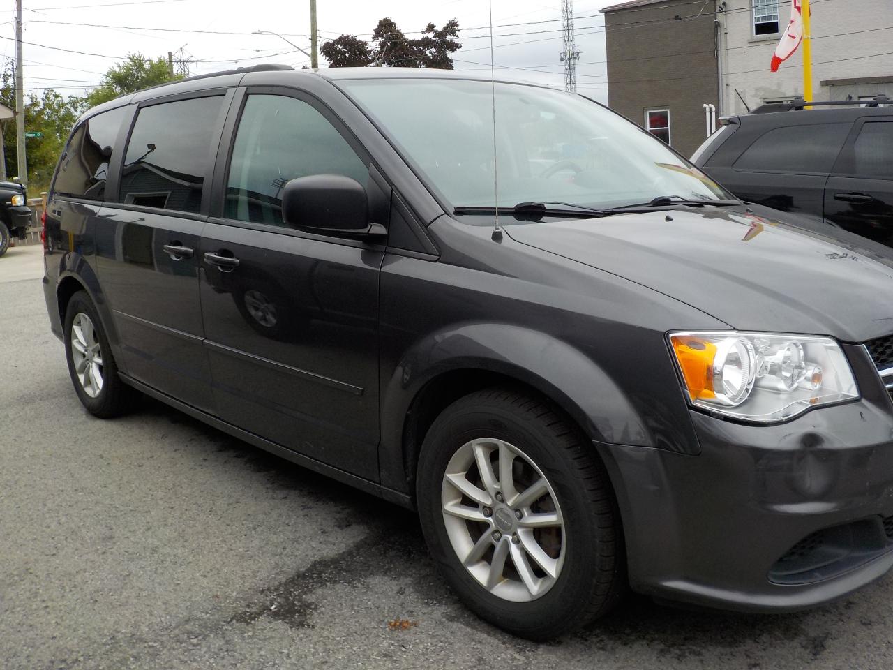 2017 Dodge Grand Caravan  - Photo #3