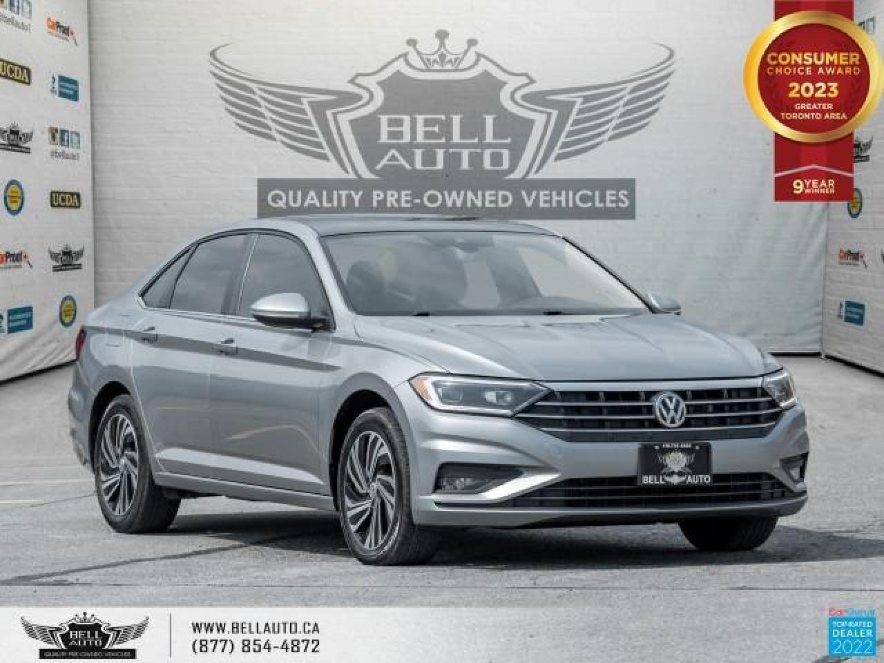 2019 Volkswagen Jetta Execline, Navi, MoonRoof, BackUpCam, B.Spot, CooledSeat, KeylessGo, NoAccidents Photo31