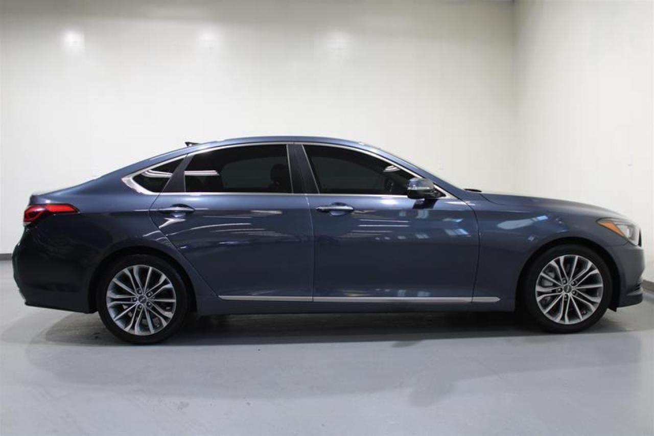 2015 Hyundai Genesis 