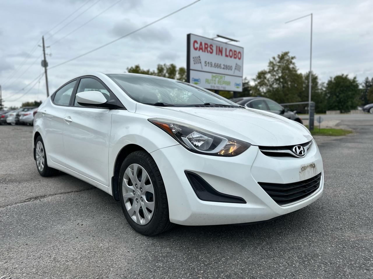 Used 2014 Hyundai Elantra GL for sale in Komoka, ON