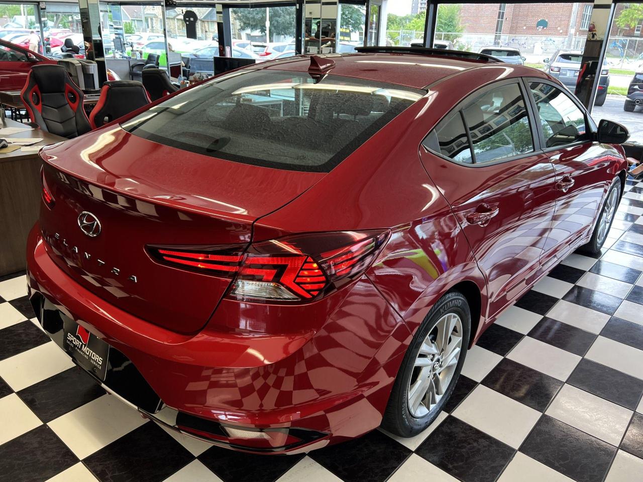 2019 Hyundai Elantra Preferred W/Sun & Safety+Lane Keep+CLEAN CARFAX - Photo #4