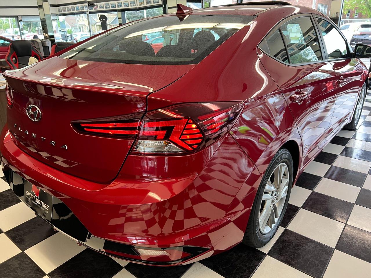 2019 Hyundai Elantra Preferred W/Sun & Safety+Lane Keep+CLEAN CARFAX Photo36