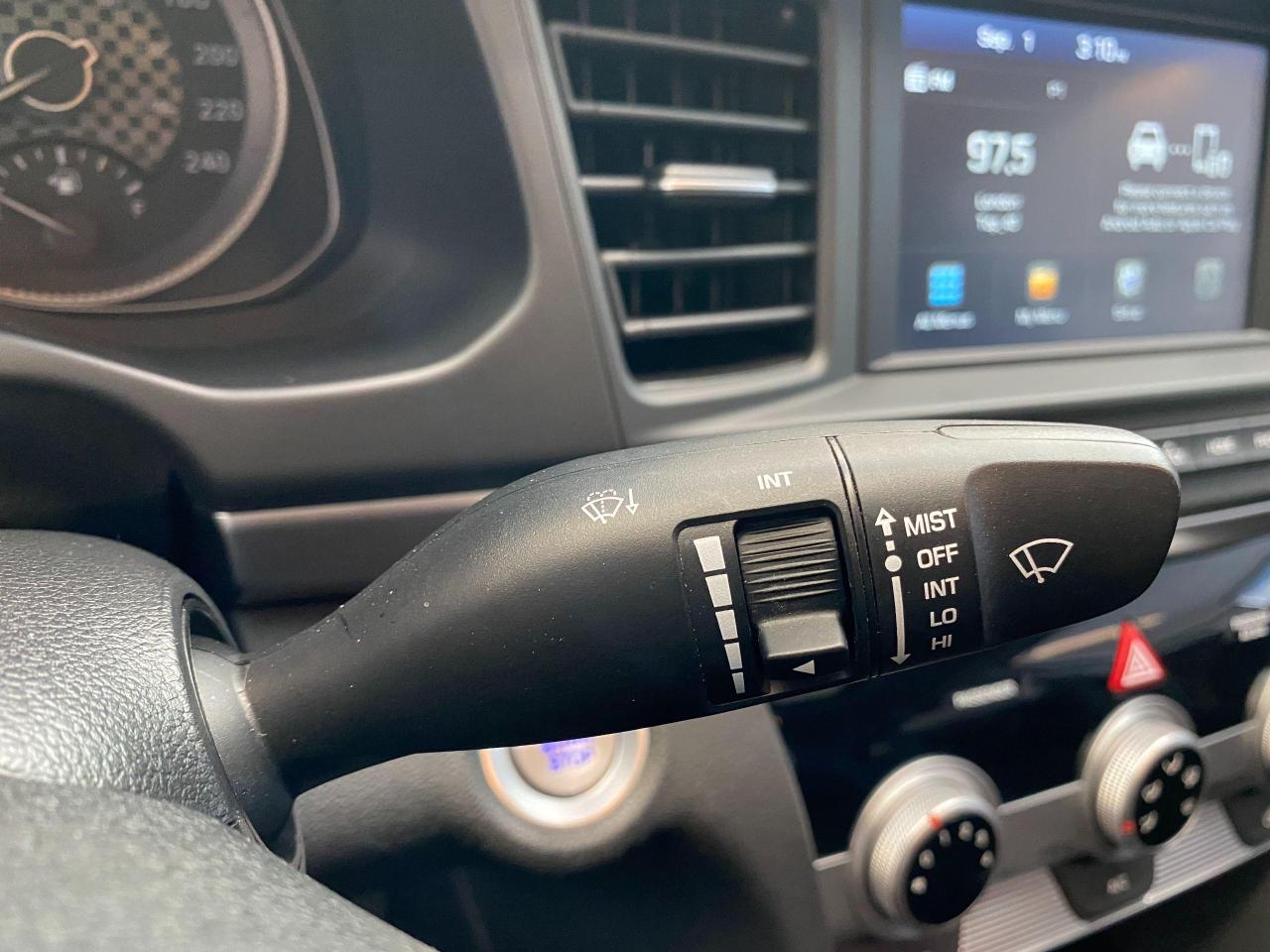2019 Hyundai Elantra Preferred W/Sun & Safety+Lane Keep+CLEAN CARFAX - Photo #42