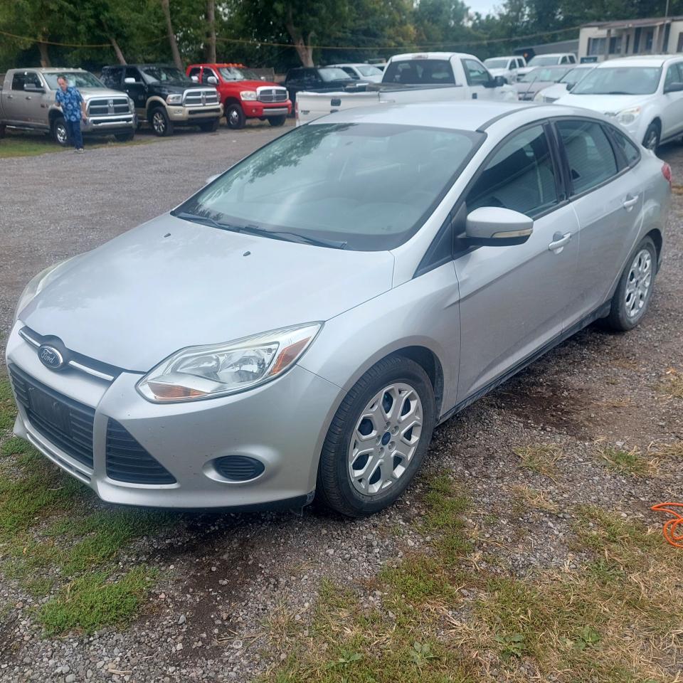 2013 Ford Focus 4DR SDN SE - Photo #1