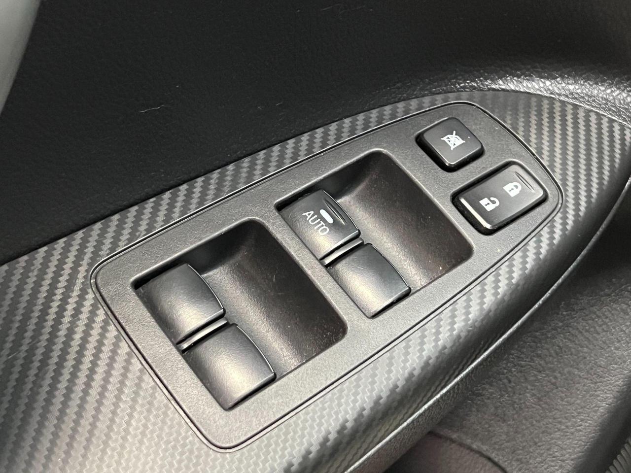2022 Mitsubishi Eclipse Cross ES S-AWC+Forward Collision Warning+CLEAN CARFAX - Photo #54