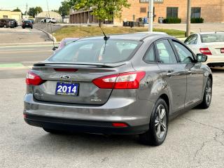 2014 Ford Focus LOW KMS.. CERTIFIED.. NO ACCIDENT - Photo #6