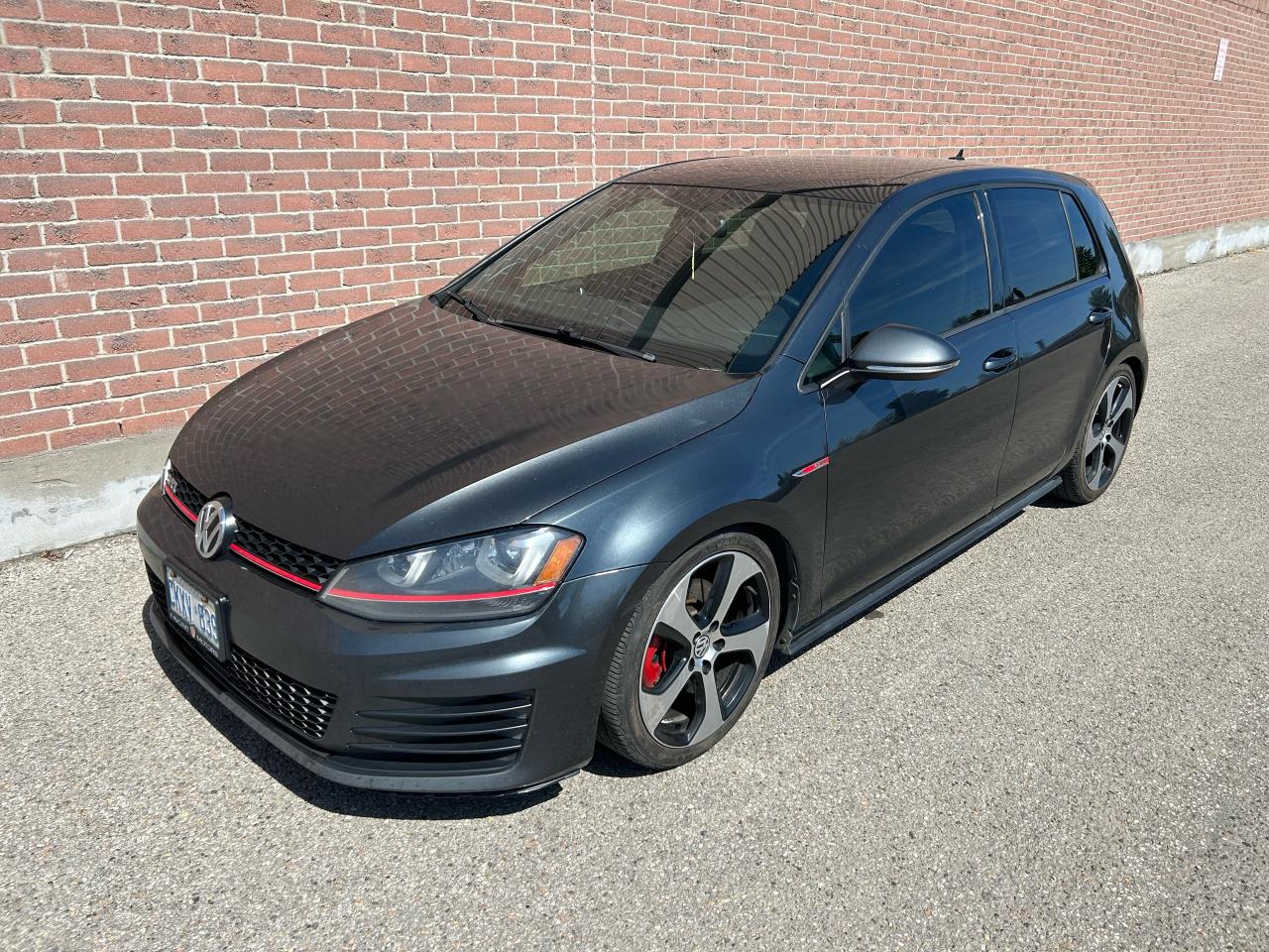 2015 Volkswagen Golf 
