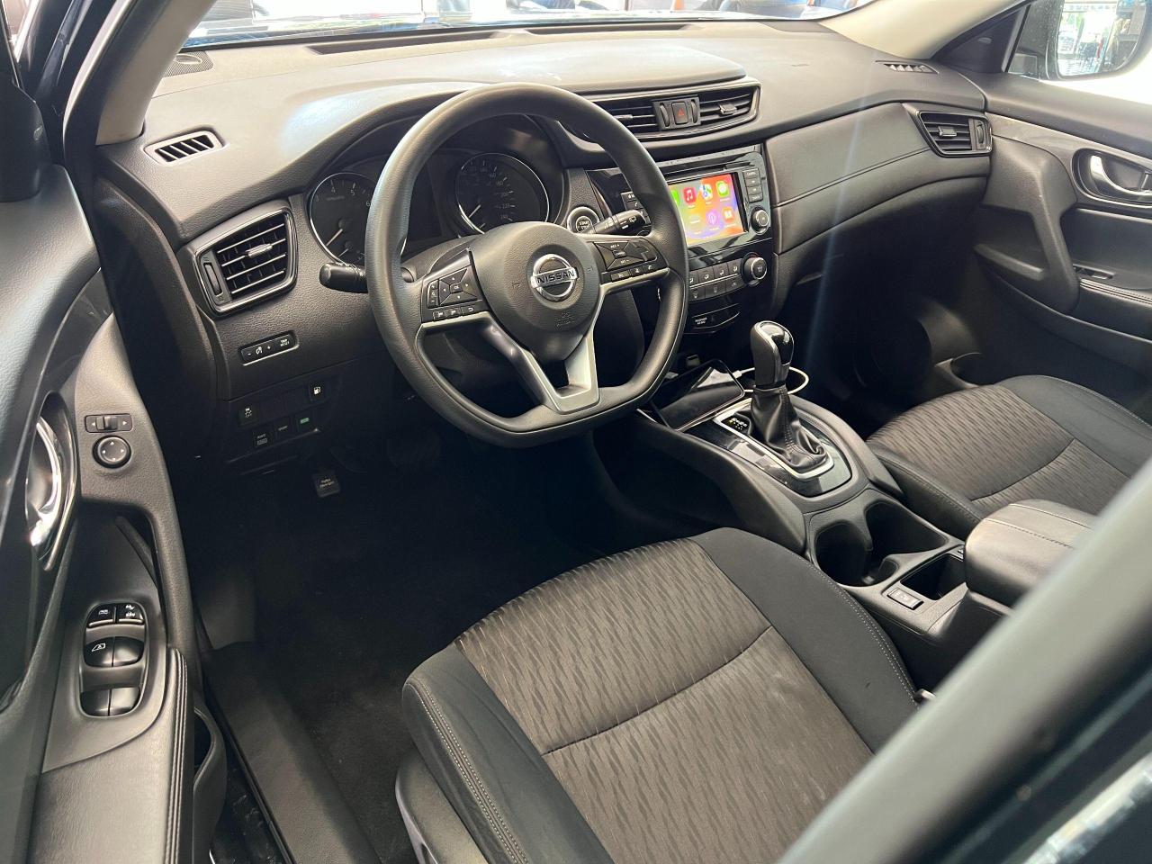 2018 Nissan Rogue SV AWD+New Tires & Brakes+Camera+CLEAN CARFAX Photo94