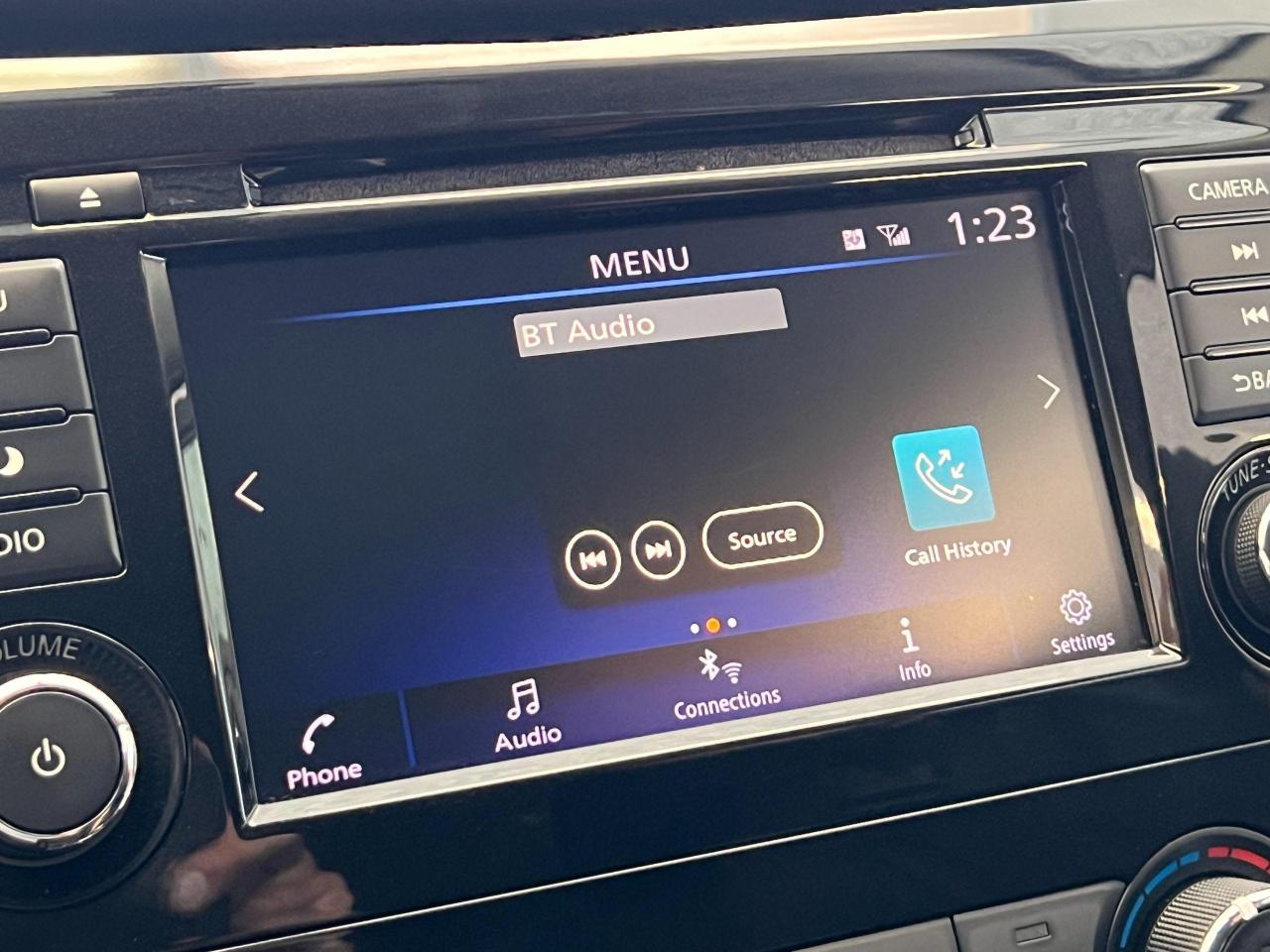 2018 Nissan Rogue SV AWD+New Tires & Brakes+Camera+CLEAN CARFAX - Photo #34