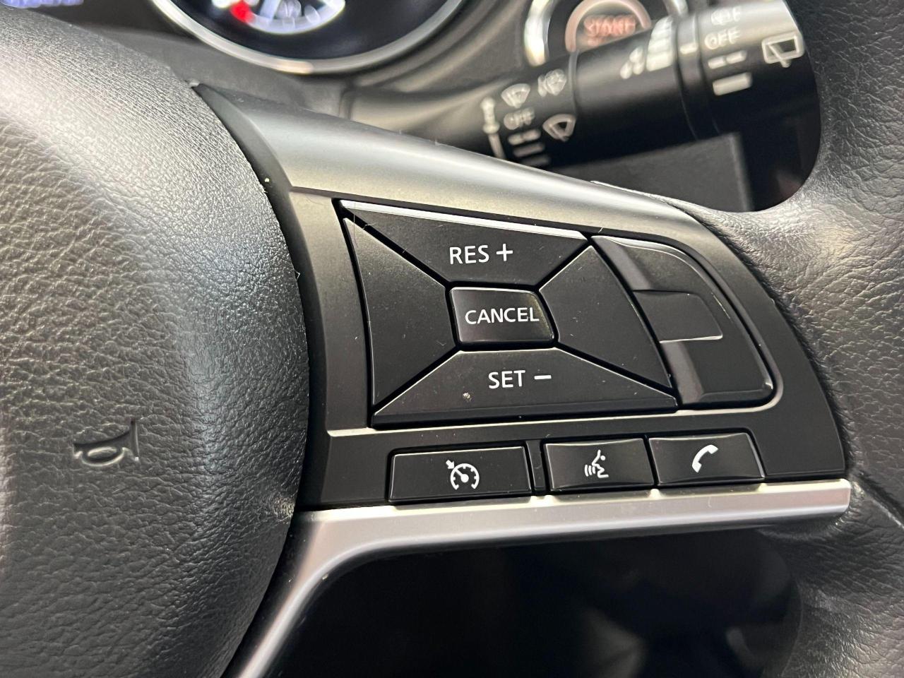 2018 Nissan Rogue SV AWD+New Tires & Brakes+Camera+CLEAN CARFAX - Photo #49