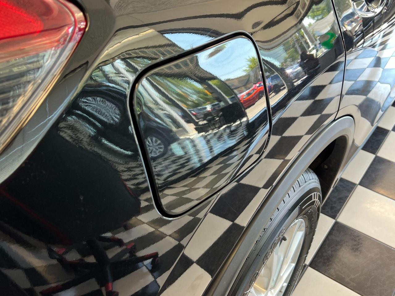 2018 Nissan Rogue SV AWD+New Tires & Brakes+Camera+CLEAN CARFAX - Photo #69