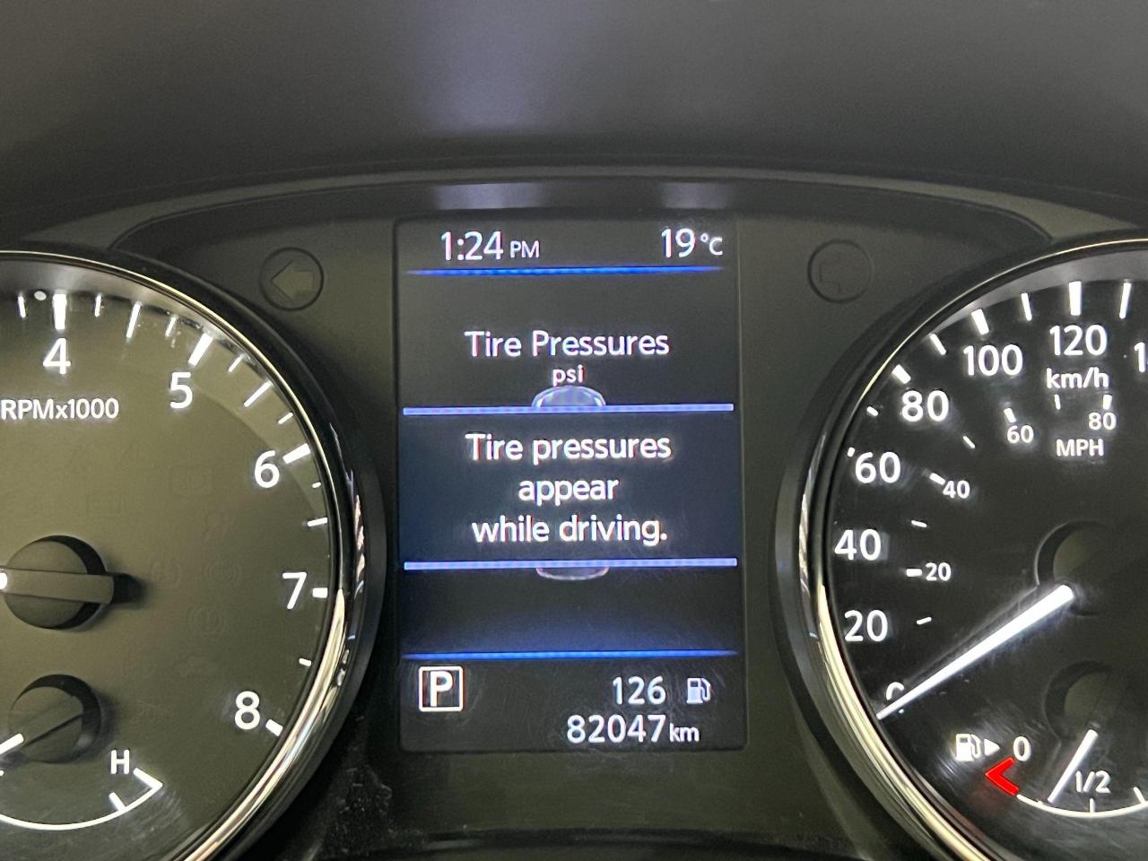 2018 Nissan Rogue SV AWD+New Tires & Brakes+Camera+CLEAN CARFAX - Photo #70
