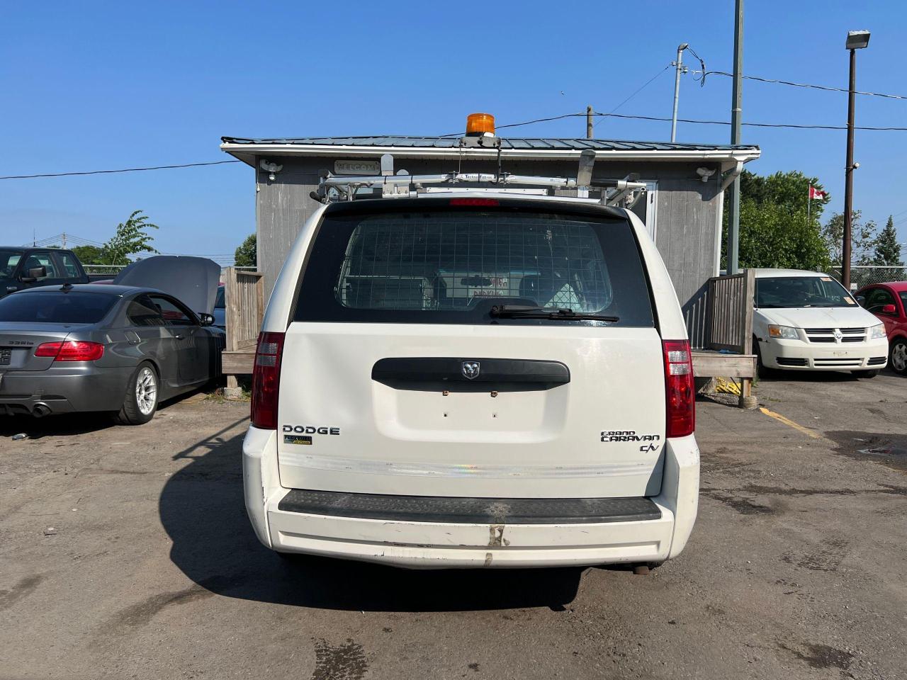 2010 Dodge Grand Caravan C/V - Photo #5