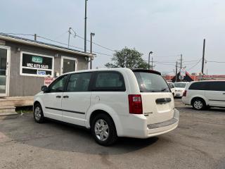 2010 Dodge Grand Caravan C/V - Photo #4