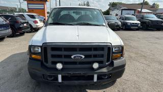 2005 Ford F-350 *CREW CAB*LONG BOX*GAS*ONLY 196KMS*AS IS - Photo #8