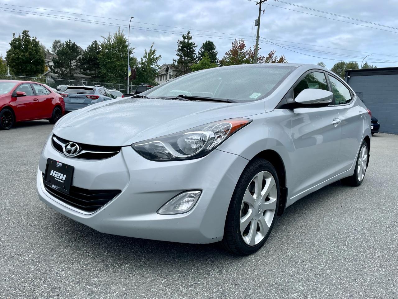 2013 Hyundai Elantra 4dr Sdn Auto Limited w/Navi *Ltd Avail* Photo0