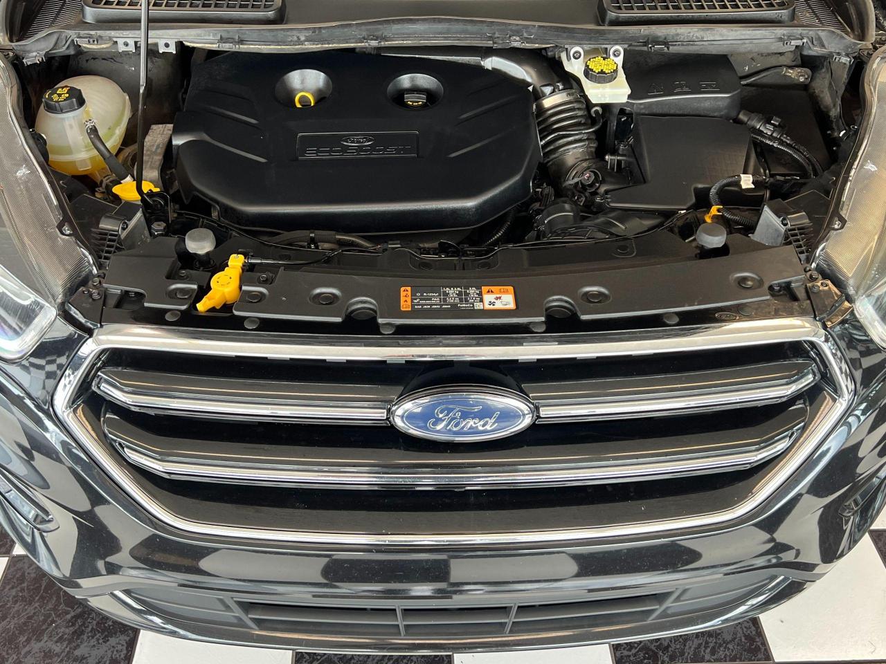 2017 Ford Escape SE 4WD W/Appearance PKG+New Brakes+CLEAN CARFAX - Photo #7