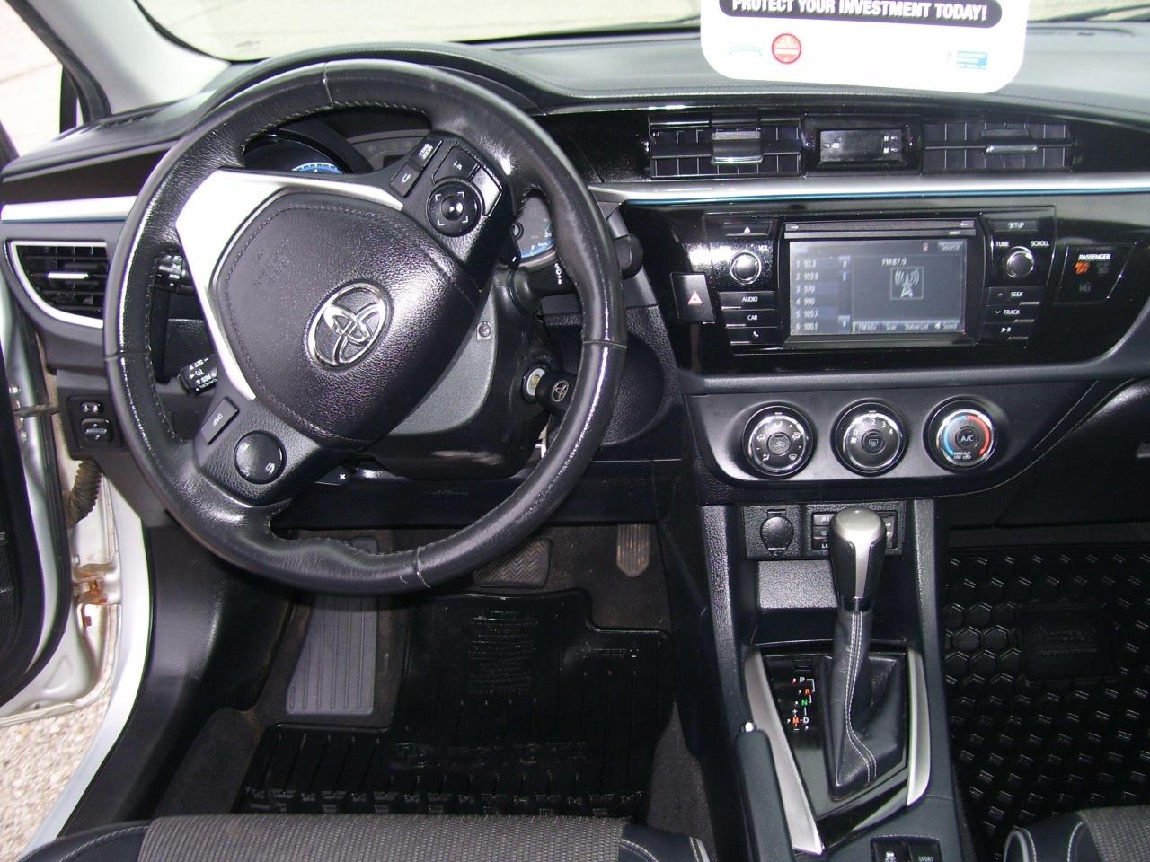 2016 Toyota Corolla S,Auto,A/C,Key Less,Backup Camera,Bluetooth,Safety - Photo #11