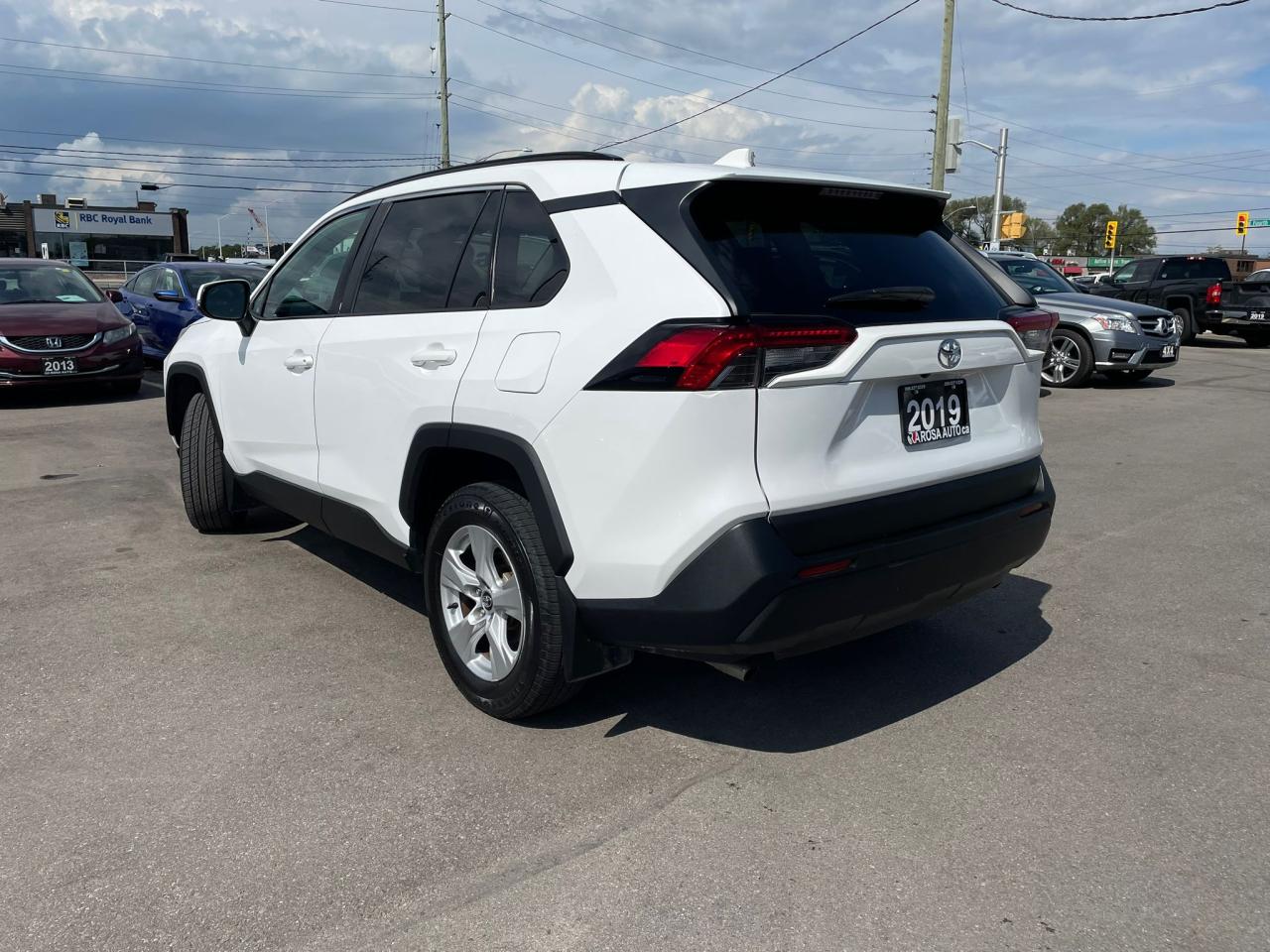 2019 Toyota RAV4 AWD LE NO ACCIDENT BLUE TOOTH CAMERA NEW F BRAKES Photo3