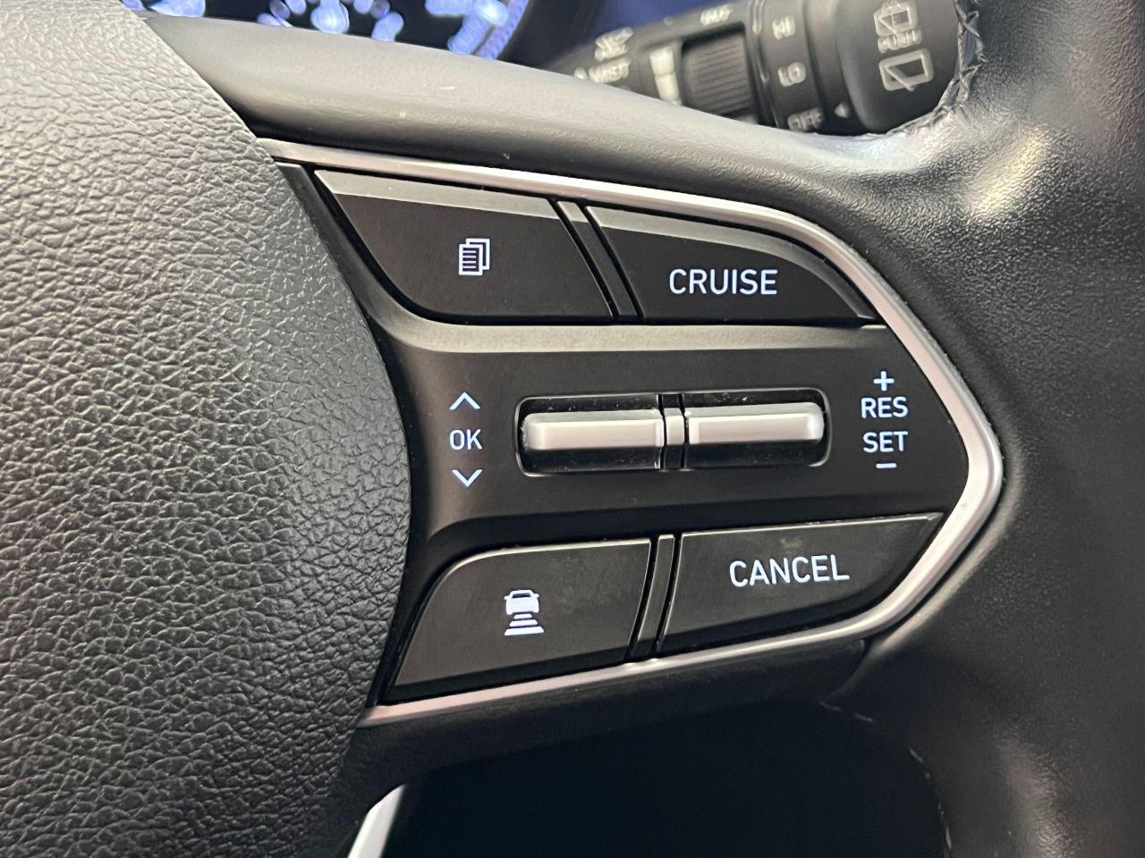 2020 Hyundai Santa Fe Preferred+Roof+Leather+Adaptive Cruise+CLEANCARFAX Photo122