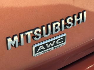 2014 Mitsubishi Outlander  - Photo #8