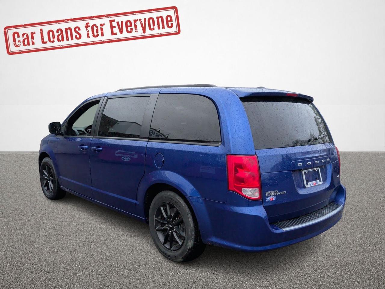 2020 Dodge Grand Caravan GT Photo2