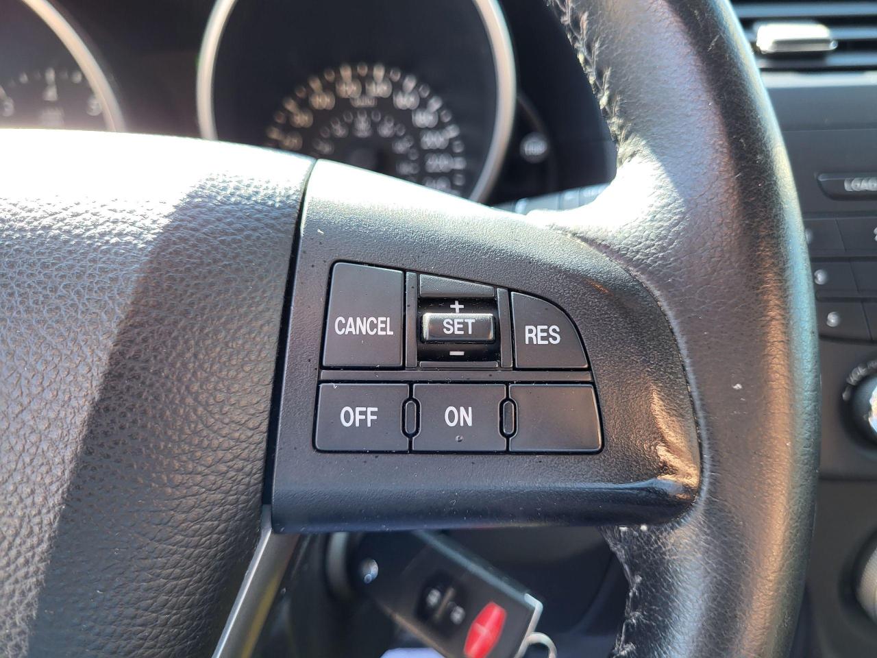 2015 Mazda MAZDA5 GT Photo